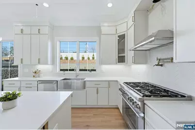 30 Grand Terrace, Livingston, NJ 07039 - Photo 15