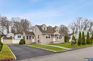 34 Lakeview Ave, Butler, NJ 07405 - Photo 25