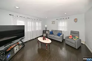 41 DeMott Ave, Clifton, NJ 07011 - Photo 21