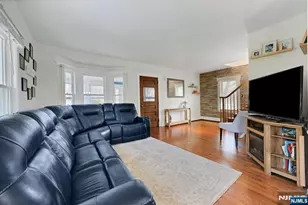 172 Yawpo Ave, Oakland, NJ 07436 - Photo 9