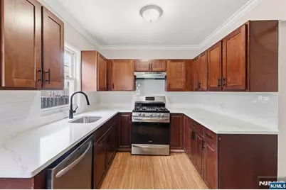 106 Freeman Avenue, East Orange, NJ 07018 - Photo 15