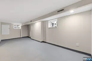 106 Freeman Ave, East Orange, NJ 07018 - Photo 31