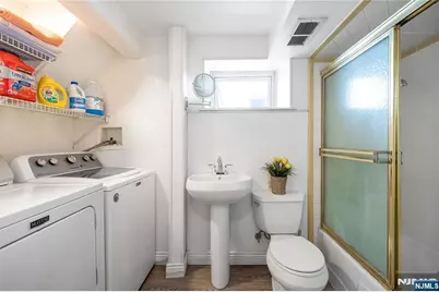 1130 Abbott Boulevard, Fort Lee, NJ 07024 - Photo 43