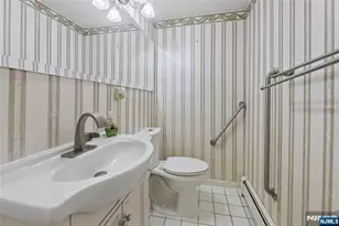 619 Cadmus Ct, Teaneck Township, NJ 07666 - Photo 27