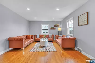 154 Watchung Drive, Hawthorne, NJ 07506 - Photo 5