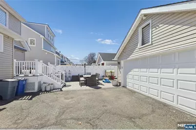 77 Scrivens Street, Totowa, NJ 07512 - Photo 15