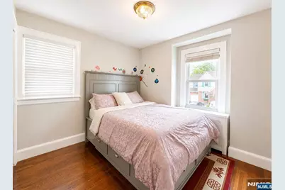 569 Monroe Place, Ridgefield, NJ 07657 - Photo 11