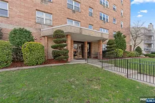 25 Jefferson Street 4E, Hackensack, NJ 07601 - Photo 1