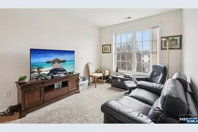 1209 Holly Lane 141 #141, Cedar Grove, NJ 07009 - Photo 19