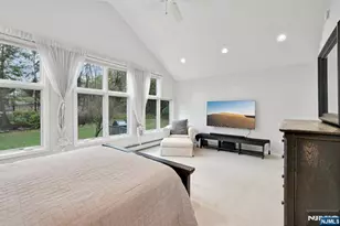 27 Oak Pl, Caldwell, NJ 07006 - Photo 27