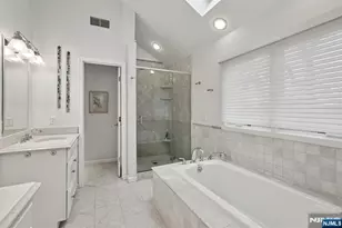 27 Oak Pl, Caldwell, NJ 07006 - Photo 29