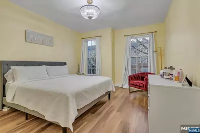 906 Memorial Drive, Belleville, NJ 07109 - Photo 17
