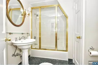 314 Canterbury Drive, Ramsey, NJ 07446 - Photo 13