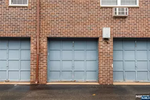 580 Bloomfield 11B, West Caldwell, NJ 07006 - Photo 17