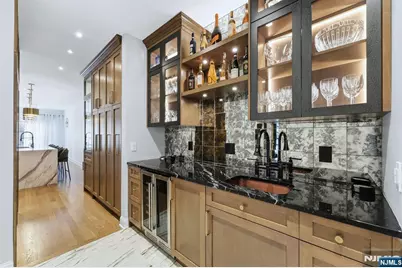 204 Bearwoods Road, Park Ridge, NJ 07656 - Photo 9