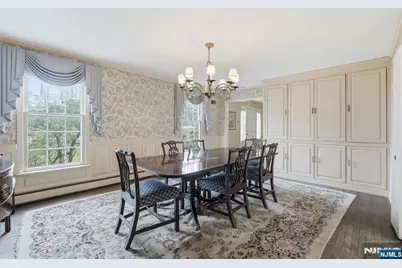 258 Highwood Avenue, Tenafly, NJ 07670 - Photo 9