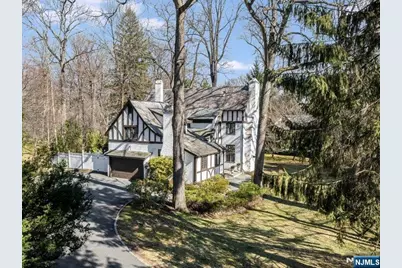 69 Stewart Road, Essex Fells, NJ 07021 - Photo 3