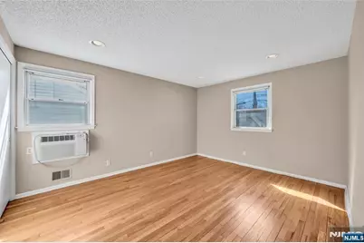 24 Carolyn Road, Belleville, NJ 07109 - Photo 7