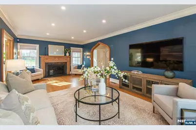 19 The Fairway, Montclair, NJ 07043 - Photo 11