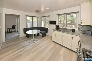 64 Lakeview Dr, Old Tappan, NJ 07675 - Photo 7