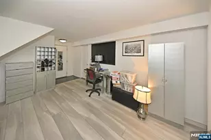 64 Lakeview Dr, Old Tappan, NJ 07675 - Photo 17