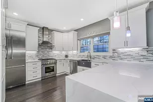 171 Pleasant Ave, Englewood, NJ 07631 - Photo 5
