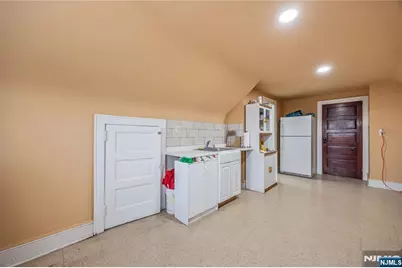 38 Stewart Street, Passaic, NJ 07055 - Photo 33