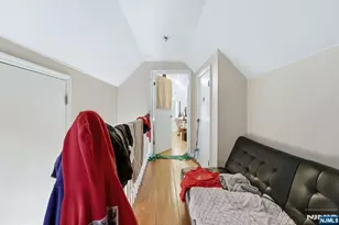 314 W 7th Ave, Newark, NJ 07107 - Photo 21