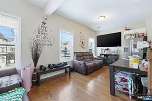 314 W 7th Ave, Newark, NJ 07107 - Photo 15