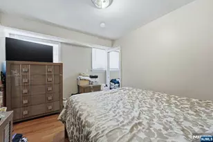 314 W 7th Ave, Newark, NJ 07107 - Photo 29