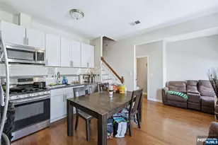 314 W 7th Ave, Newark, NJ 07107 - Photo 19