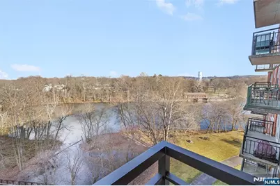 300 Main Street 811 #811, Little Falls Township, NJ 07424 - Photo 9