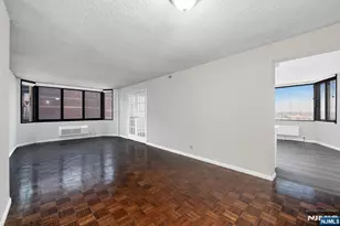 326 Prospect Ave 8E, Hackensack, NJ 07601 - Photo 13