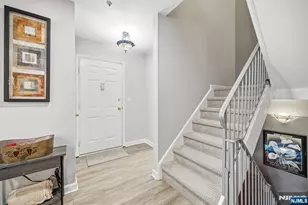 300 Coventry Ct, Ramsey, NJ 07446 - Photo 5