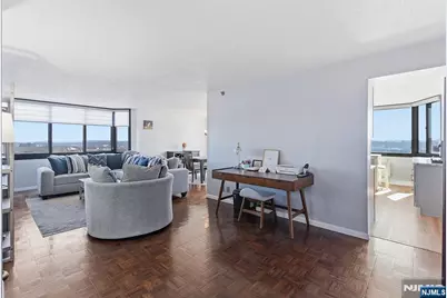 326 Prospect Avenue 11E #11E, Hackensack, NJ 07601 - Photo 9