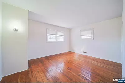 50 Knolls Road, Bloomingdale, NJ 07403 - Photo 21