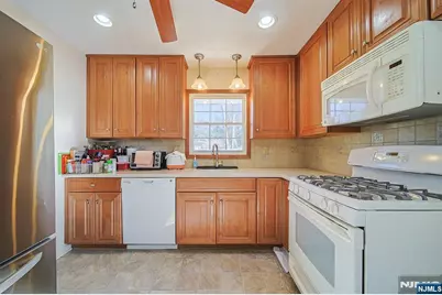 50 Knolls Road, Bloomingdale, NJ 07403 - Photo 13