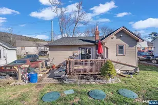 29 Bushwick Ln, West Milford, NJ 07480 - Photo 21