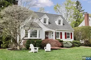 70 Ridge Rd, Glen Rock, NJ 07452 - Photo 35
