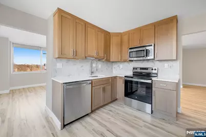 160 Overlook Avenue 3A #3A, Hackensack, NJ 07601 - Photo 9