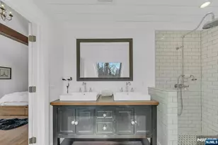 8 Glenwood, Parsippany, NJ 07834 - Photo 25