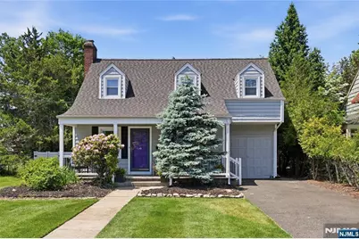 926 Lincoln Avenue, Pompton Lakes, NJ 07442 - Photo 1
