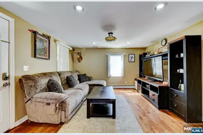 36 Decker Avenue, Butler, NJ 07405 - Photo 7
