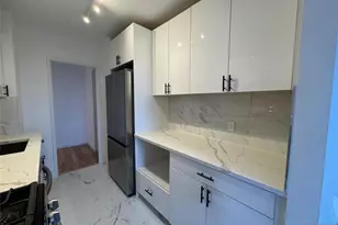 2160 Center Ave 4G, Fort Lee, NJ 07024 - Photo 3