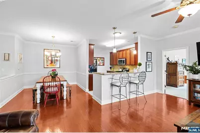 8 Cliff Road B3 #B3, Woodland Park, NJ 07424 - Photo 7