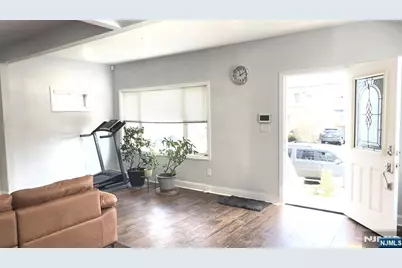 9 Chestnut Street, North Arlington, NJ 07031 - Photo 5