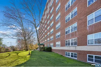 926 Bloomfield Avenue 3L #3L, Glen Ridge, NJ 07028 - Photo 5