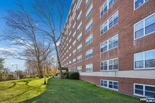 926 Bloomfield Ave 3L, Glen Ridge, NJ 07028 - Photo 5