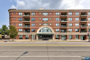 1 Orient Way 202, Rutherford, NJ 07070 - Photo 3