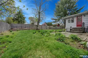 301 Grand Blvd, Emerson, NJ 07630 - Photo 29